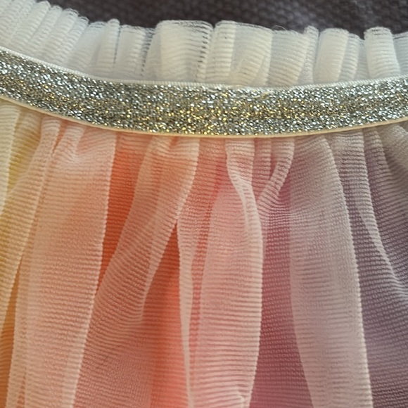 🌈 Rainbow Tutu by Garanimals - size 6-9M​​​​​ - Picture 3 of 4